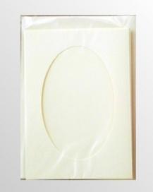 Zestaw 5 kopert C-6 + 5 kart passepartout z wycięciem owalnym w kolorze perłowo-białym. Kod towaru : PP 12001